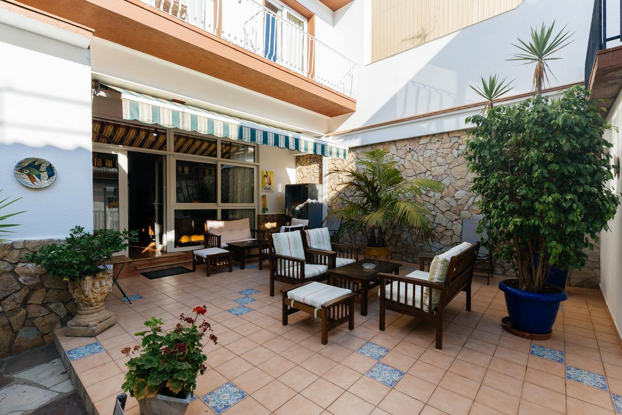 Mallorca Boutique Hotel Malgrat de Mar Exterior photo